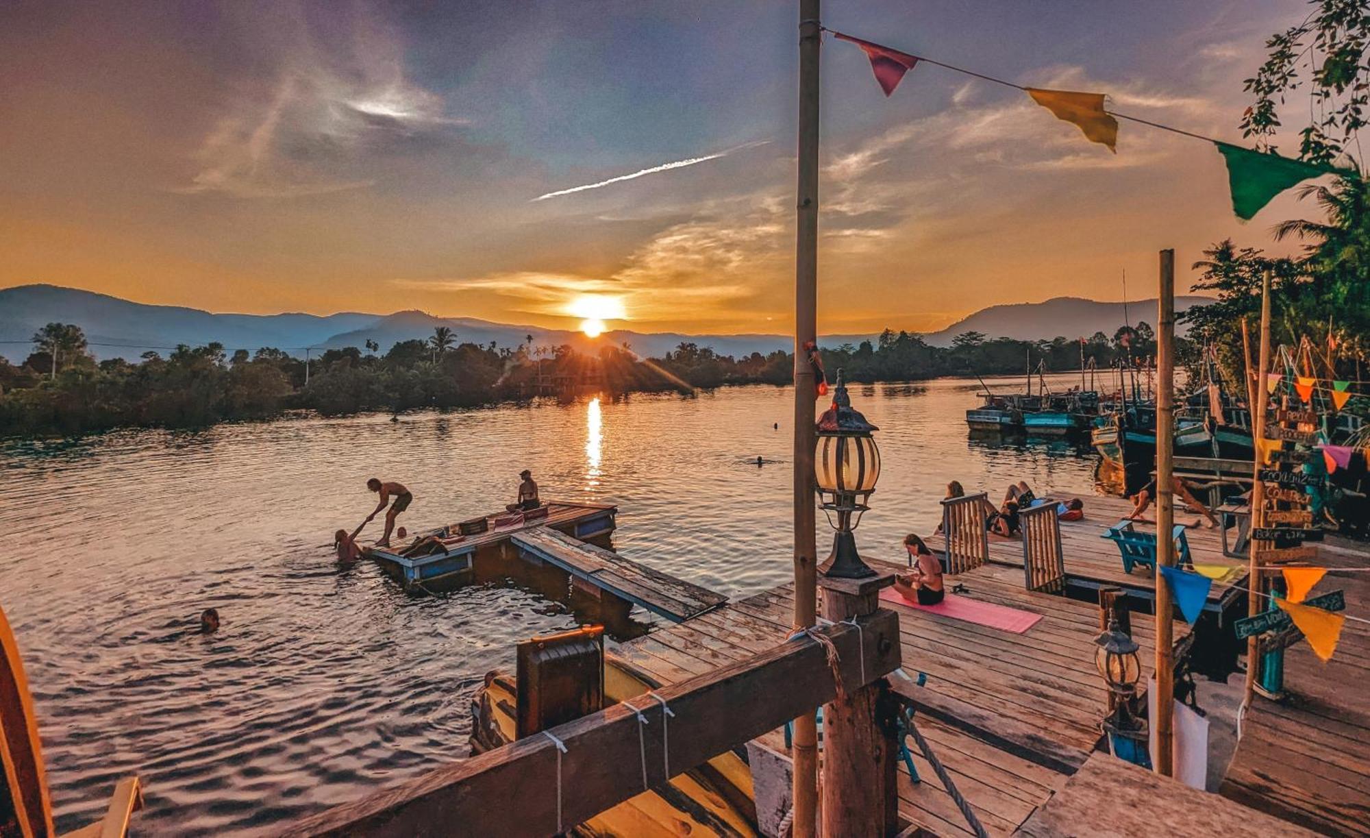 Yellow Sun Kampot Εξωτερικό φωτογραφία